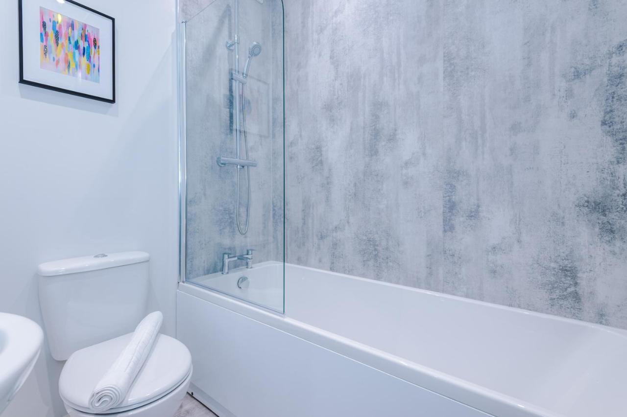 Beechwood Lodge Serviced Apartment Coventry Exterior foto